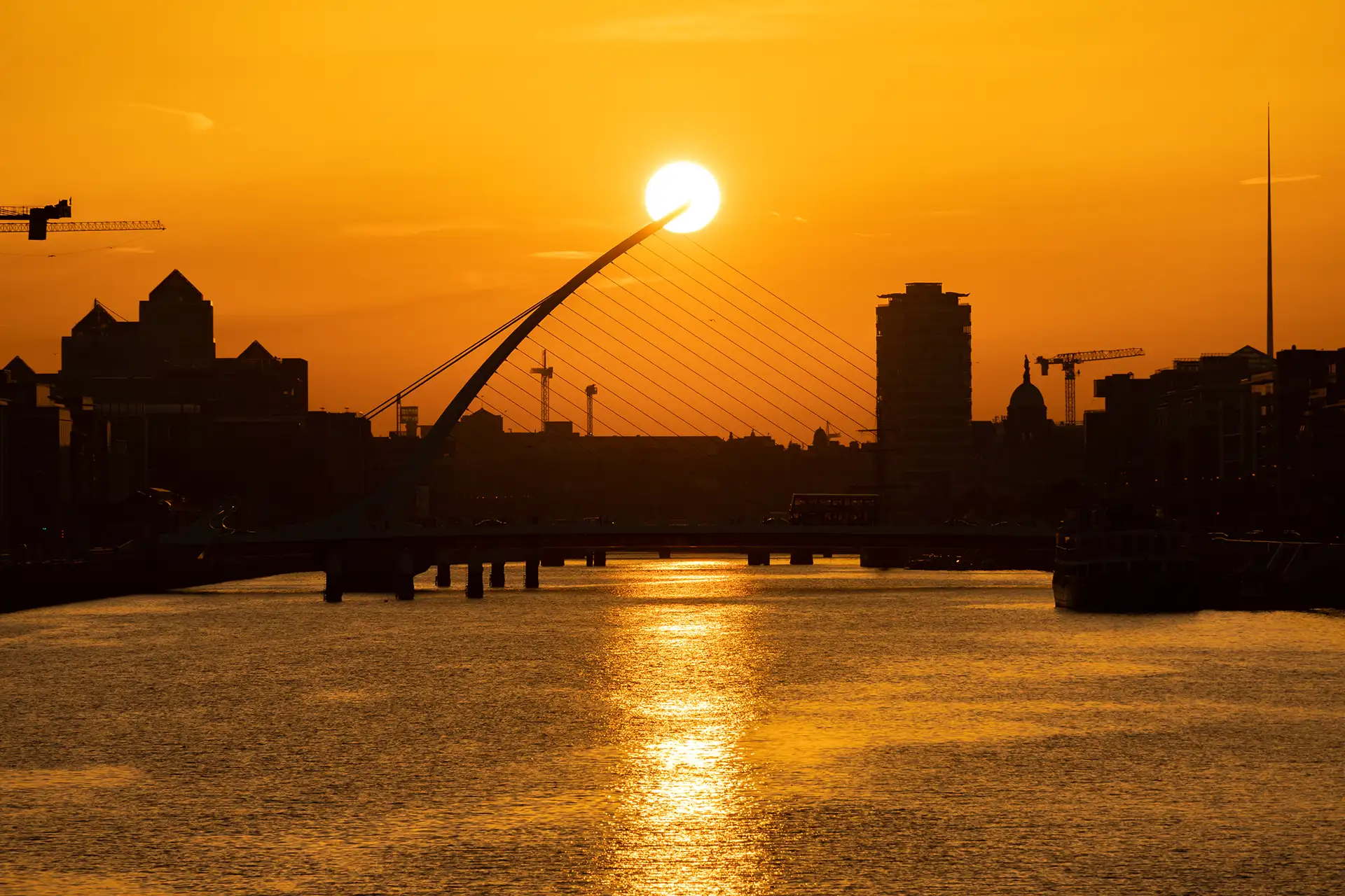 Dublino sunset viaggi studio Irlanda